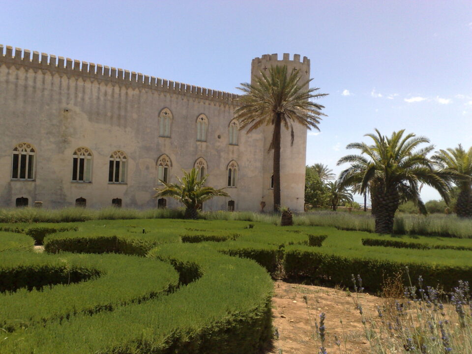 Castello di Donnafugata Ragusa: storia, stanze e labirinto