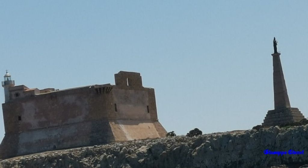 Il Castello Fortezza di Carlo V° a Portopalo di Capo Passero